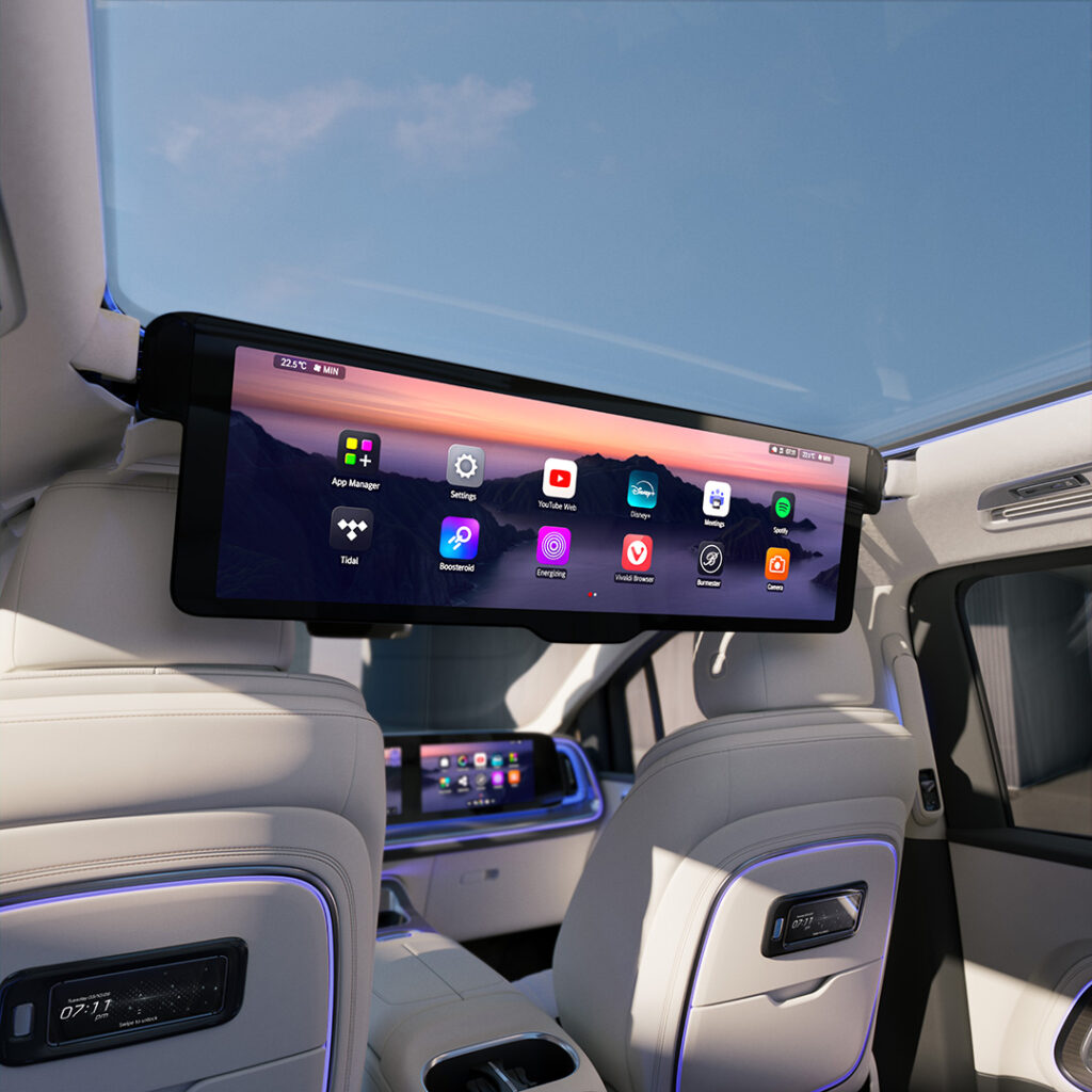 Nya VLE med nedfällbar 31-tums 8K-skärm för passagerarna bak