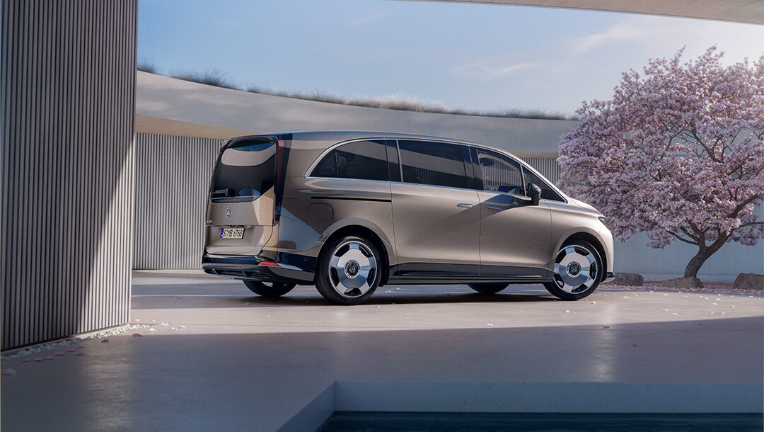 13354012 V.P.L.VLE.PR BEV 0326 FT SocialStill 3 4 Rear 1 1 1 1 1080x1080 RGB