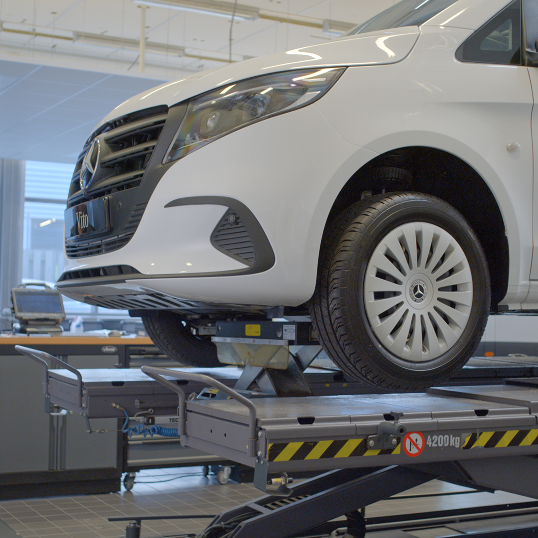 40194_Mercedes-Benz_originaldelar_December_2025_bild 40194 Mercedes Benz originaldelar December 2025 bild