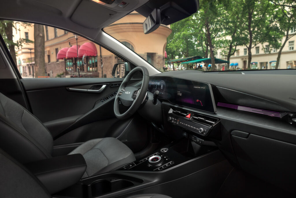 Kia niro plug in hybrid interior